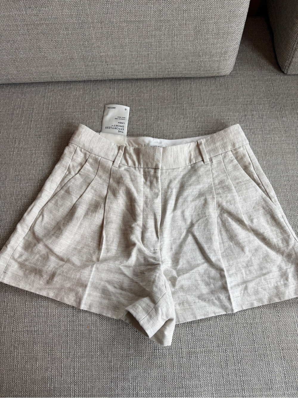 Aritzia Women's Light Beige High-Waist Pleated Shorts